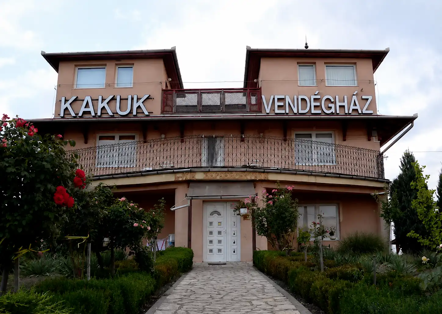 vendeghaz2